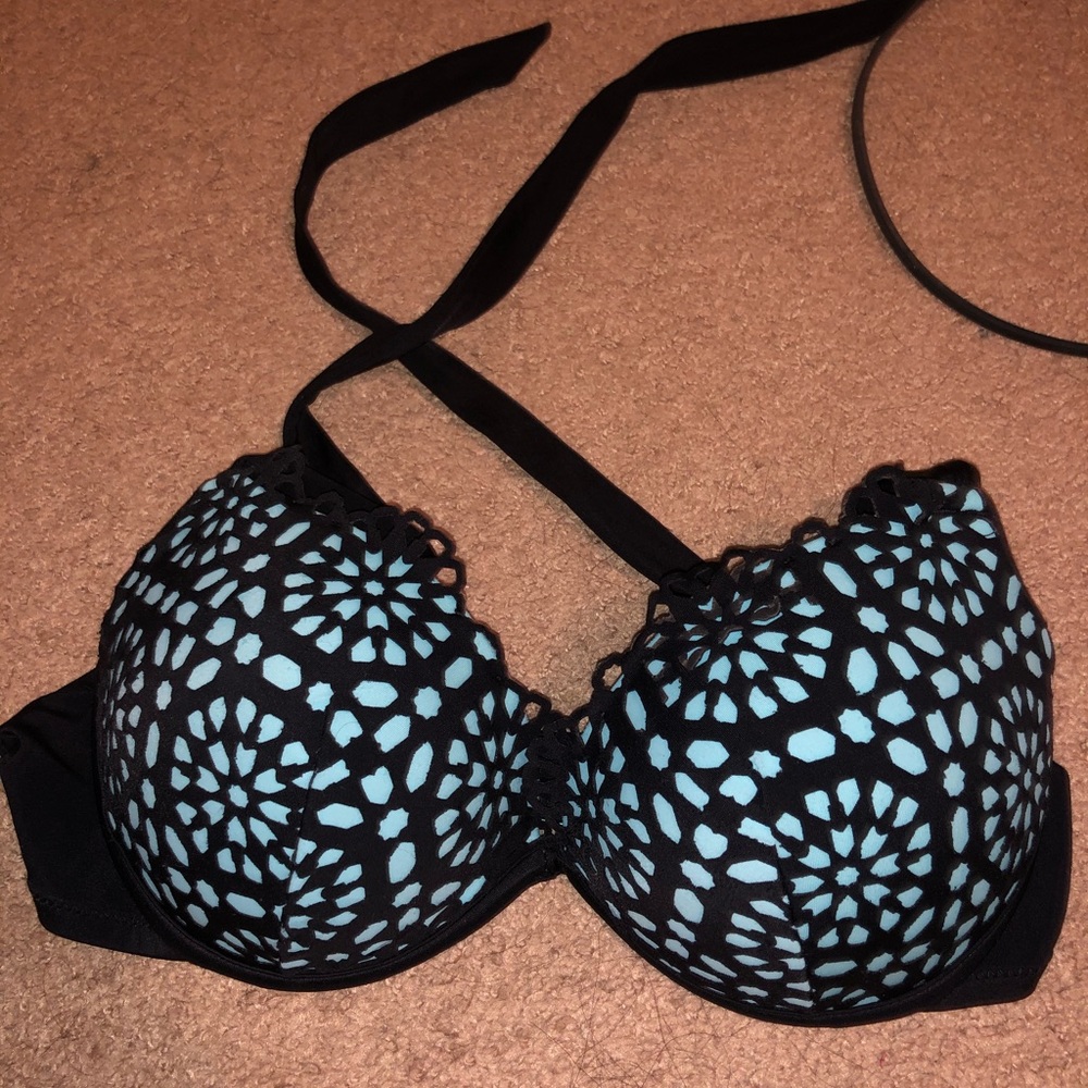 Bikini top